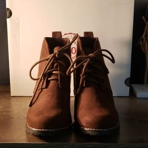 Chunky Brown Suede Wedge Ankle Chukka Boot